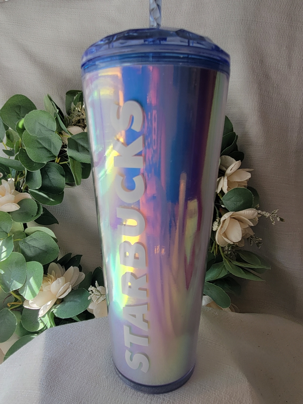 Starbucks Iridescent Lavender Ombre Cold Cup with Domed Lid